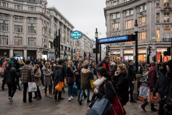 UK Retail Sales Jump, Suggesting Recession Will Be Short-Lived
