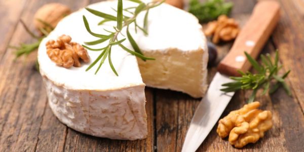 The Top 5 Most Popular Cheese Brands In France