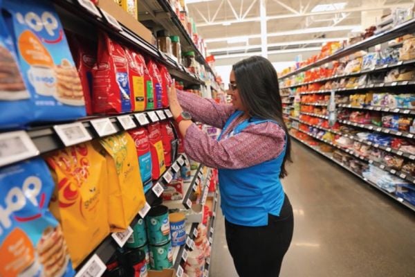 Walmart To Replace Paper Shelf Labels With Digital Price Screens In 2,300 Stores