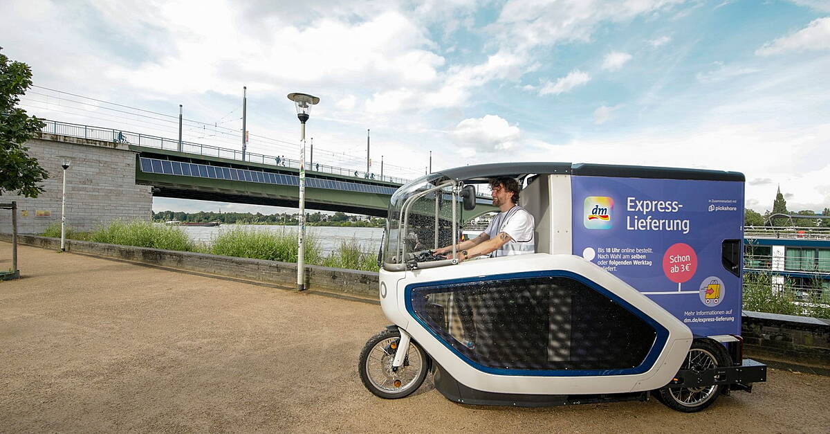 dm-drogerie markt Rolls Out Express Delivery Service In Bonn