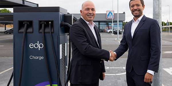 Aldi Portugal Partners With EDP For Electric Vehicle-Charging Network