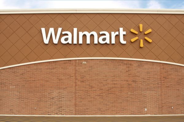 Mexico's Walmart Pressures Suppliers On Pricing, Forcing Some To Ditch Amazon