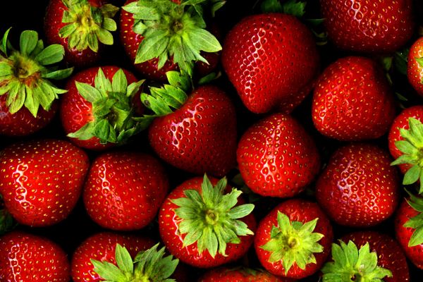 Carrefour Suspends Sales Of Strawberries Until Mid-February