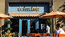 Starbucks to Close 23 La Boulange Cafes by End of September