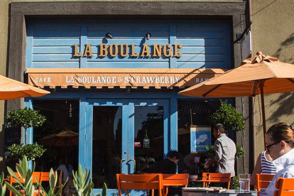 Starbucks to Close 23 La Boulange Cafes by End of September