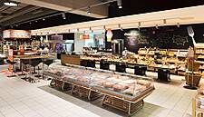 Italmark Buys 70% of Family Market