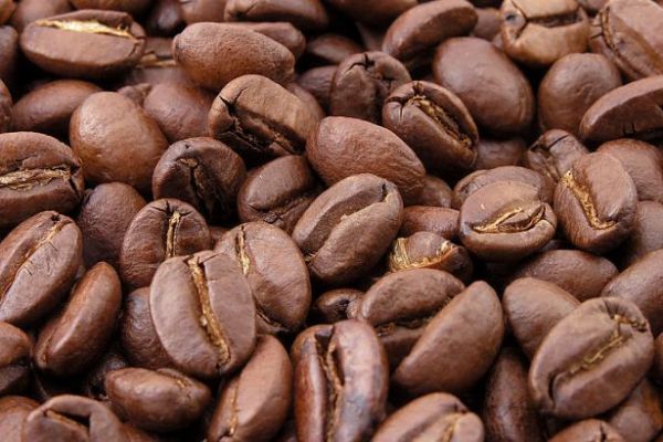 Vietnam Coffee Inventories Jump Threefold Amid Grower Hoarding