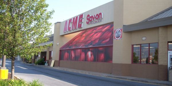 Albertsons' Acme Markets Makes Play For A&P Stores