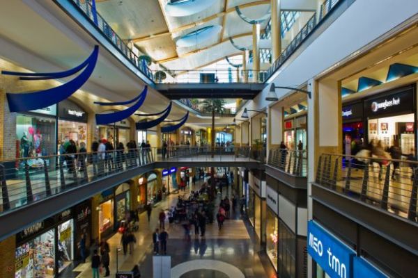 Immofinanz Shifts Westward After Moscow Malls Drive Loss