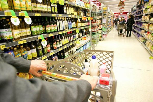 Italian Food Retail Sales Up 6.1% In April: Istat