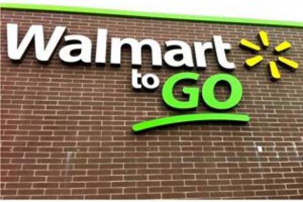 Wal-Mart Expands Online Grocery Pickup Amid Growing Competition