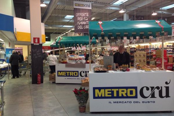 Metro Italia Opens Up To Non-B2B Customers