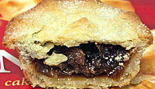 Who Offers the Best Mince Pie? Chef From The Ritz Rates 10 Favourites