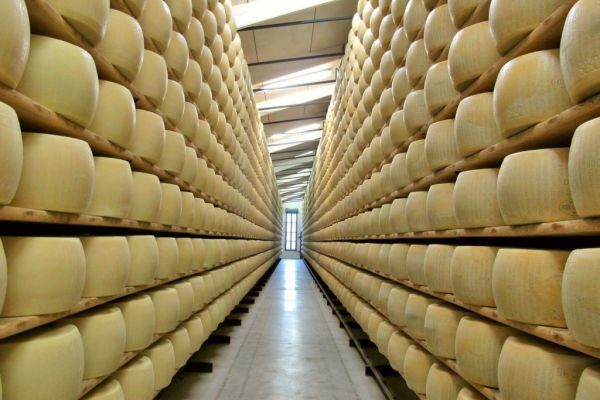 Parmesan Cheese Most Stolen Product In Italian Supermarkets