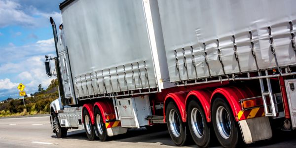 Carrefour Spain Announces Plans To Start Using 'Mega Trucks'