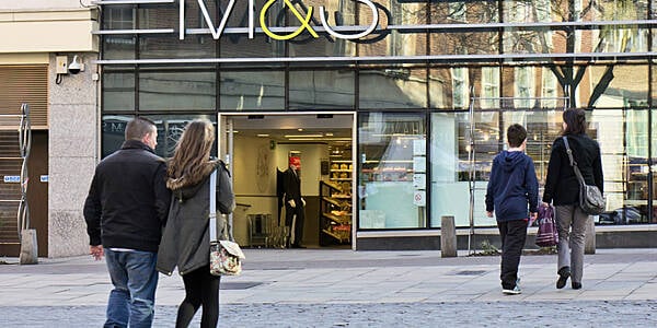 M&S Set To Report Bleak Christmas, Supermarkets Face Slowdown