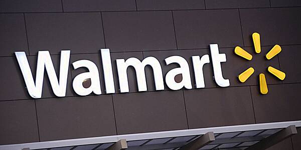 Japan Gets Its First Digital Walmart Store