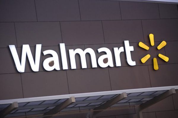 Walmart's Q1 US Comparable Sales Rise, E-Commerce Slows