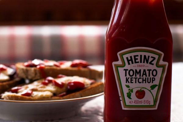 Kraft Heinz, Pernod Among Issuers Leading Global Bond Binge