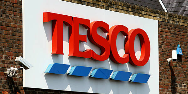 Resurgent Tesco Curbs Discounter Growth As Revival Speeds Up