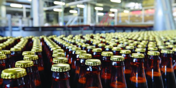 China Resources Beer Boosts Profit on Higher-Margin Beer Sales