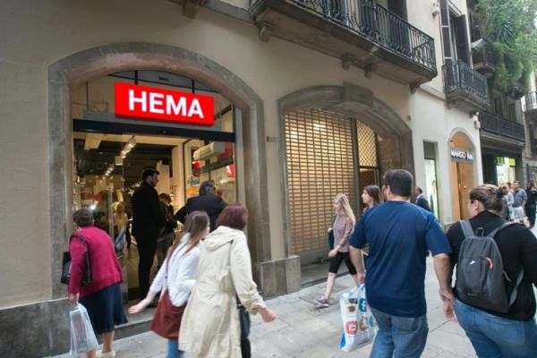 Dutch Retailer HEMA Opens Flagship Barcelona Outlet