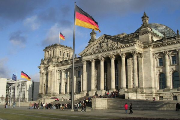German SME Business' Optimism Reaches New Record High