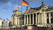 German Retail Sales Rebound Before Partial Lockdown