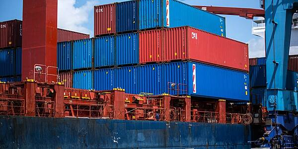 WTO Quarterly Trade Growth Indicator Remains At Nine-Year Low