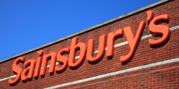 Sainsbury Loses Ground to Tesco, Discounters in Tough Market
