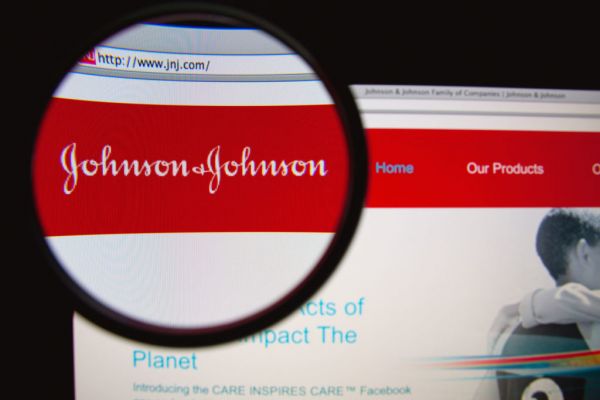 Johnson & Johnson Quarterly Profit Beats Analysts' Estimates