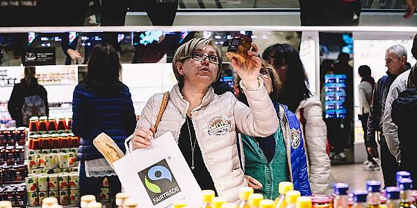 Bananas Boost Fairtrade Product Sales in Italy