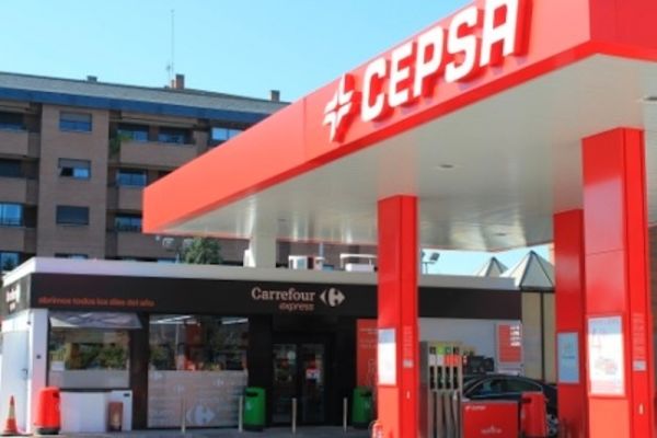 More Carrefour Express Stores To Open In Cepsa Petrol Stations
