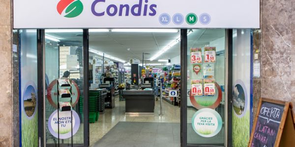 Three Grocery Chains Open Stores Throughout Spain