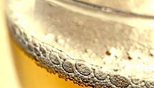 AB InBev Eliminates Bonuses As Earnings Trail Estimates