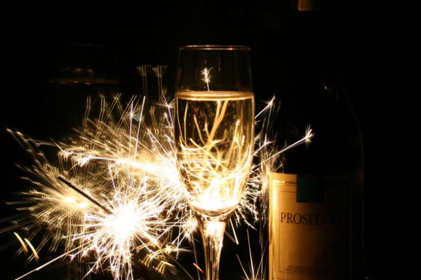 Italians Consumed 52 Million Bottles Of Sparkling Wine For New Year