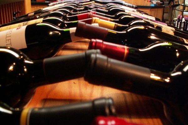 Montrose ’05, Cheval Blanc ’06 Lead Trade On Liv-ex Wine Market