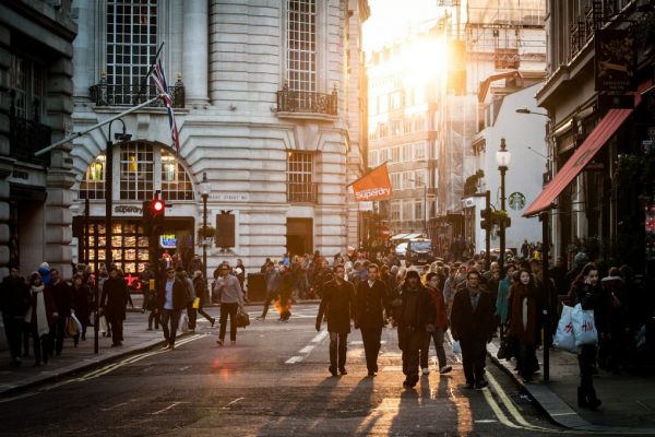 UK Retailers Could Cut 900,000 Jobs In Decade, Group Says