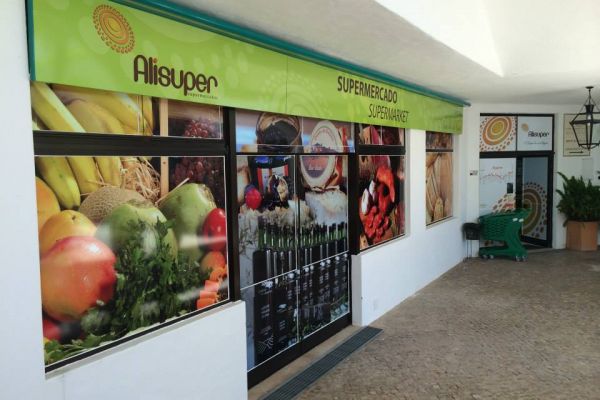 Spar Acquires 12 Alisuper Stores In Portugal