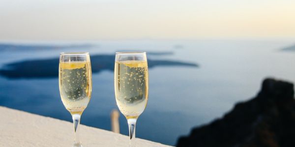 Champagne Sales Dip As UK Sparkling-Wine Consumption Rises 17%