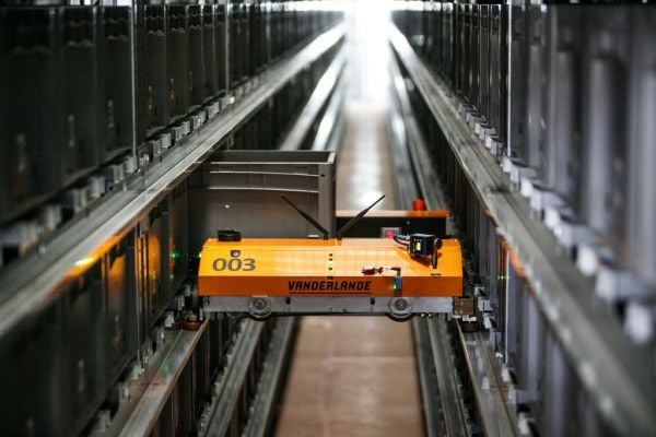 Vanderlande Brings ADAPTO System To MODEX 2016