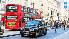 UK Retail Sales Make Weak Recovery In December