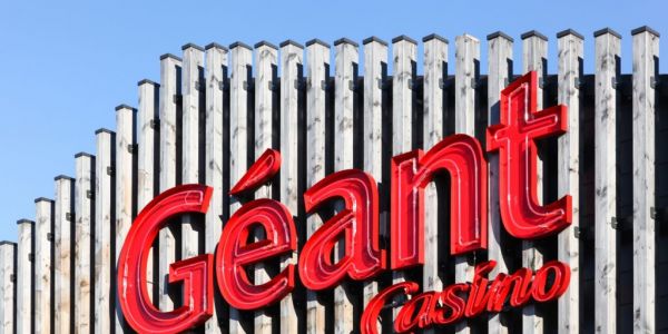 Groupe Casino Signs New €2bn Revolving Credit Facility