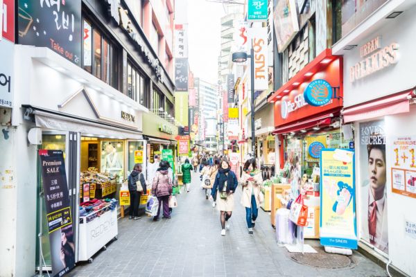 Convenience Stores Boom As Korea's Households Change