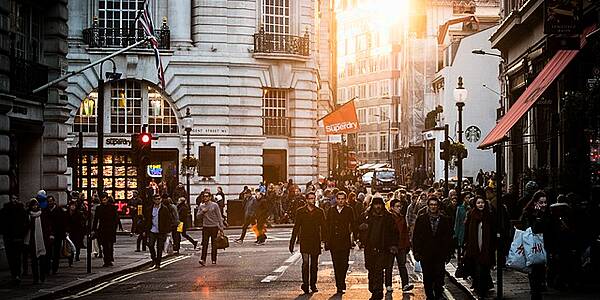 UK Squeeze Tightens As Wages Grow At Slowest Pace In Two Years