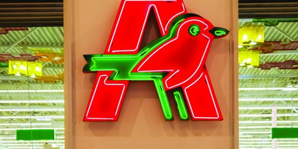 Auchan Acquires Ukrainian Retailer Karavan