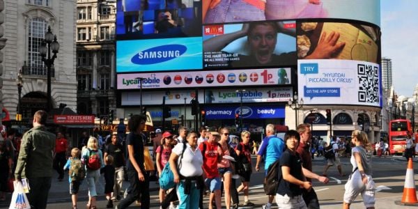 UK Consumer Spending Rises Ahead Of Annual Budget, Surveys Show