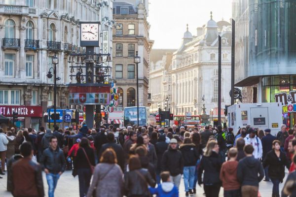 U.K. Economy Held Back As Services Weaken, Consumers Struggle