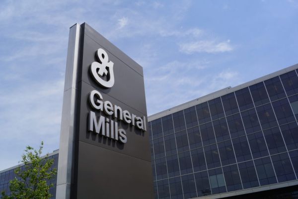 General Mills Chairman Ken Powell To Retire