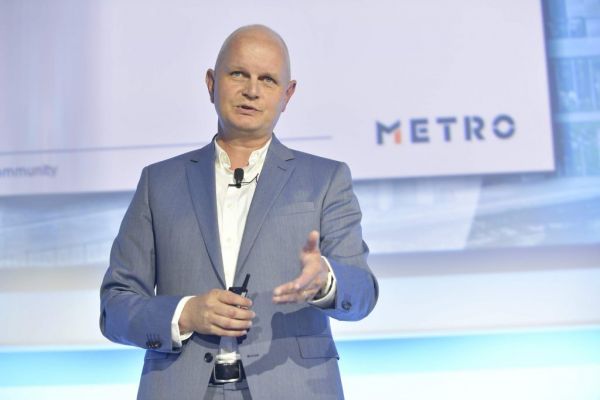 Metro AG Sees Further Turnaround In Hypermarket Business